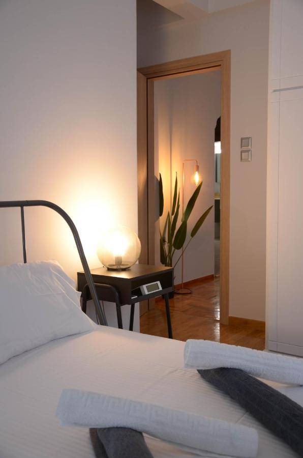 Adorable 2 Bedroom Apartment Close To Ancient Athens City Center Exterior foto